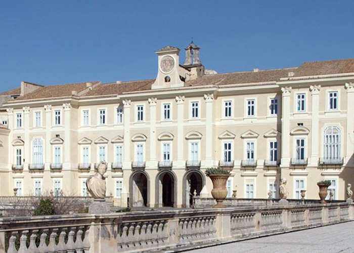 reggia di portici