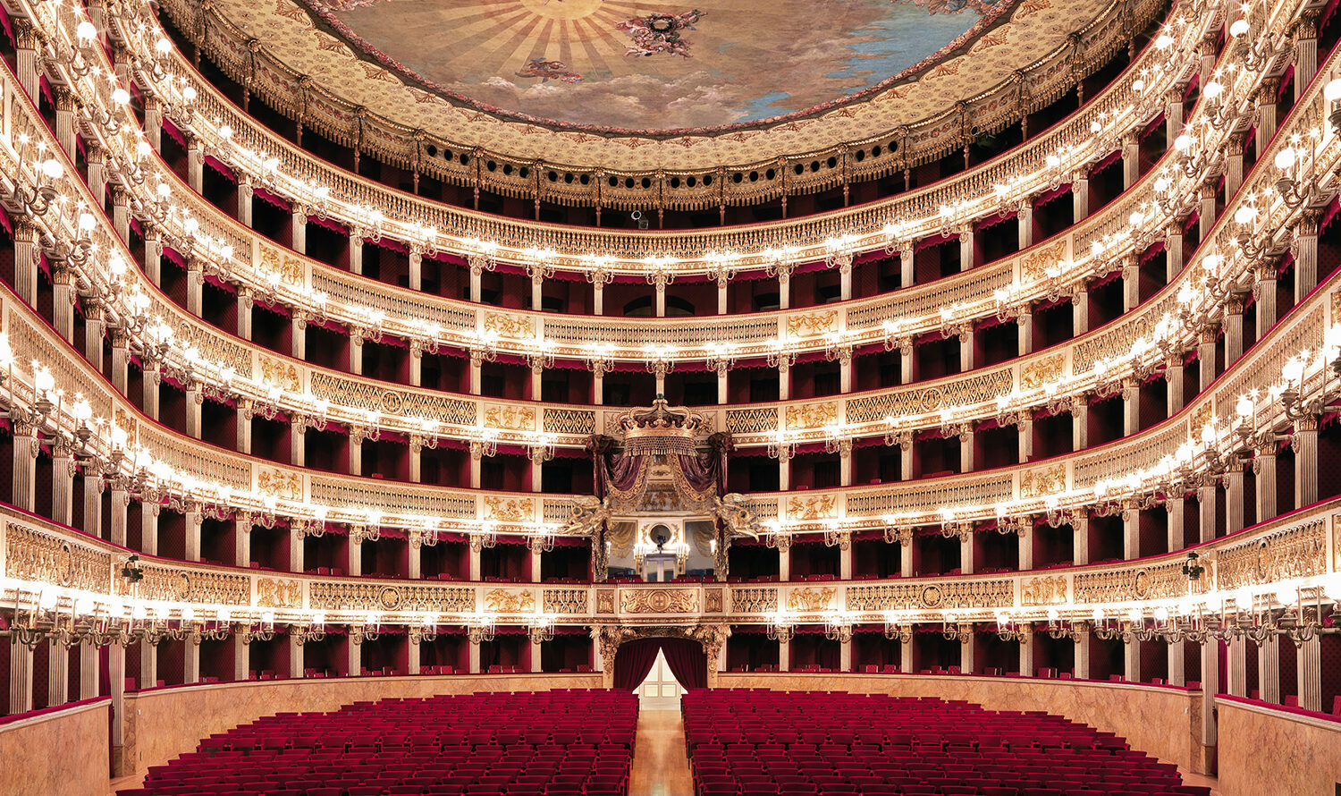 real teatro san carlo di napoli